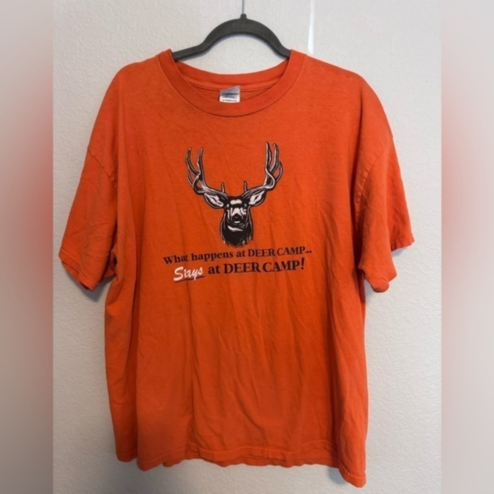 Orange Graphic T-Shirt with Deer Print XL